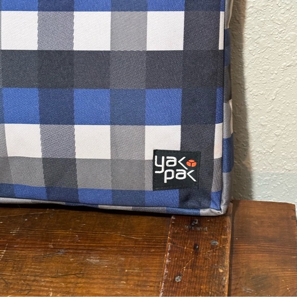 Yak Pak Laptop Bag Plaid Padded Laptop Device Carrying Case Arm Hand Tote. 18” - Picture 3 of 7